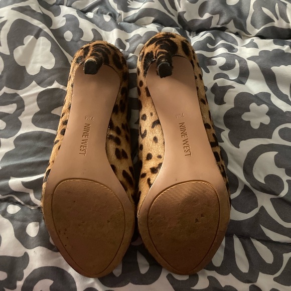 Booties - Picture 4 of 7